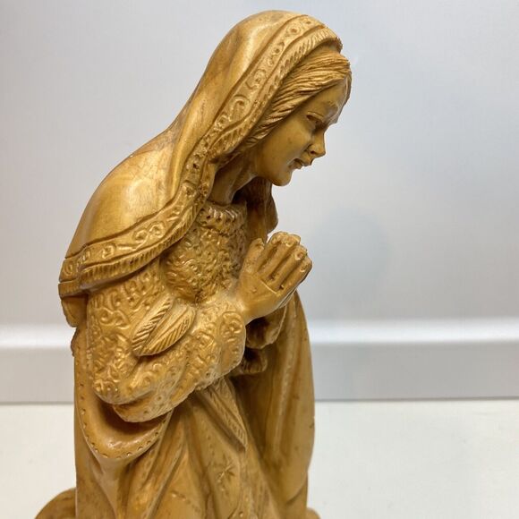 VTG Nativity Figure Mary Wood Kneeling Hand Carved 9 inches Tall Figurine - Picture 12 of 16